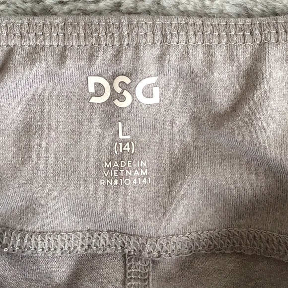 Shorts 🐑 - Picture 3 of 5